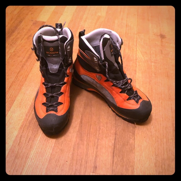 Mens Scarpa Hunting Hiking Boots 5 M 